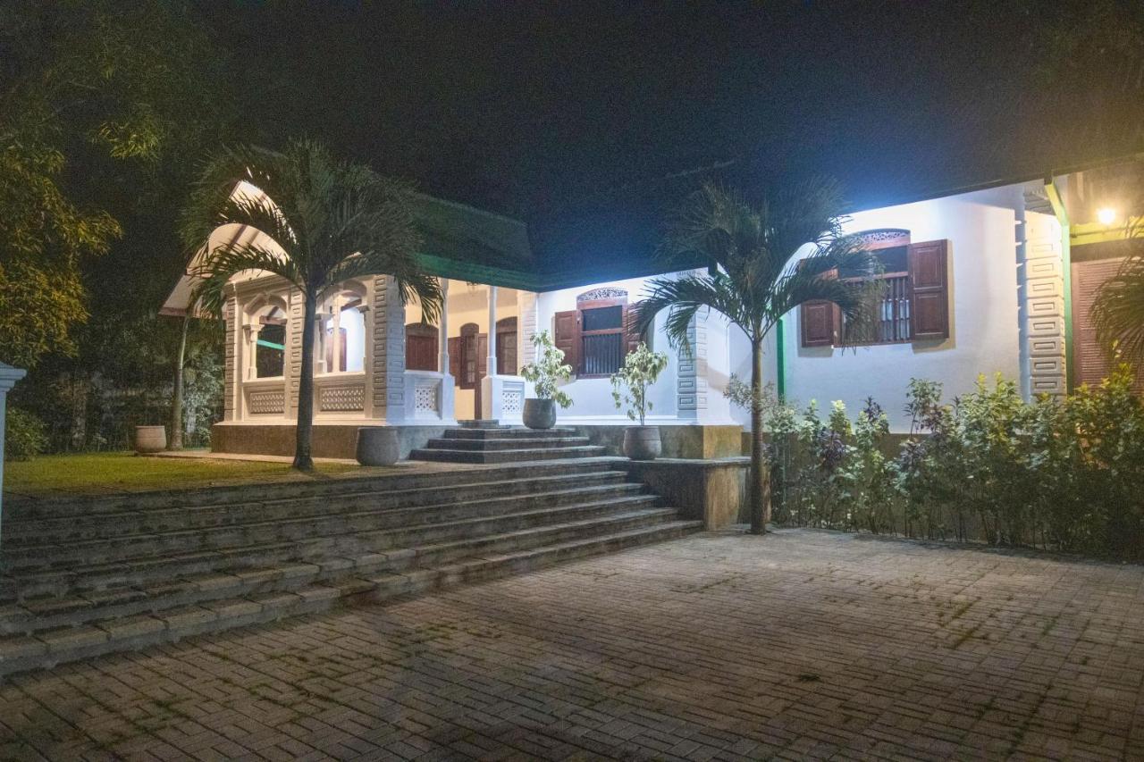 The Coastal Village Cabanas Аханґама Екстер'єр фото